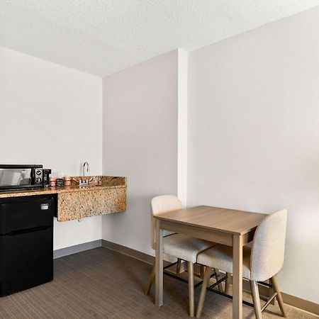 Comfort Inn Pocono Lakes Region Lake Ariel Екстериор снимка