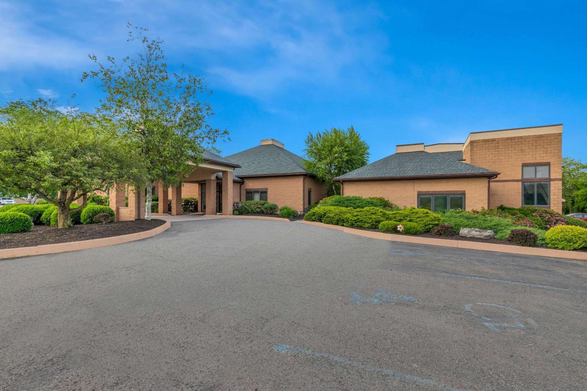 Comfort Inn Pocono Lakes Region Lake Ariel Екстериор снимка